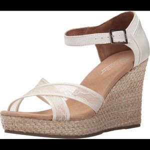 Tom’s White Lace Wedding Open Toe Wedge Sandals